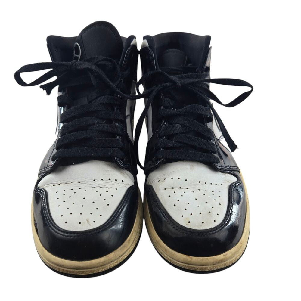 Nike Air Jordan 1 Mid Sneakers Mens 8 Black White‎ Retro Streetwear Athletic - Picture 4 of 12